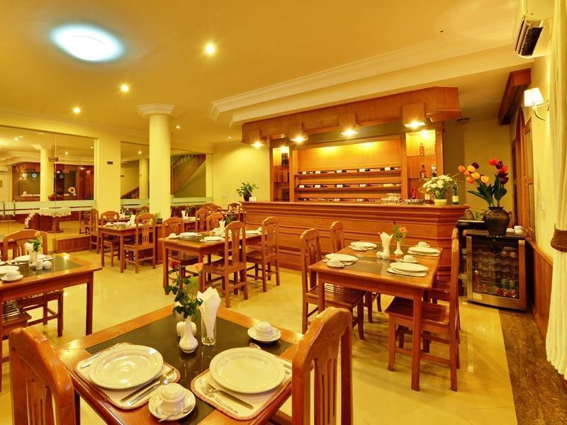 Win Unity Hotel Pyin Oo Lwin Eksteriør bilde