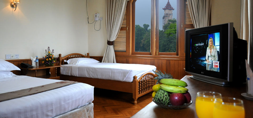 Win Unity Hotel Pyin Oo Lwin Eksteriør bilde