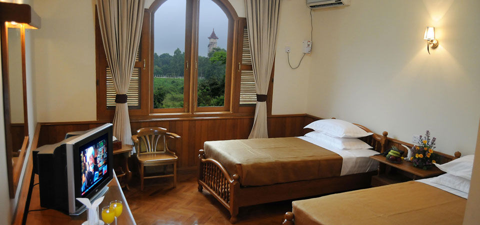 Win Unity Hotel Pyin Oo Lwin Eksteriør bilde