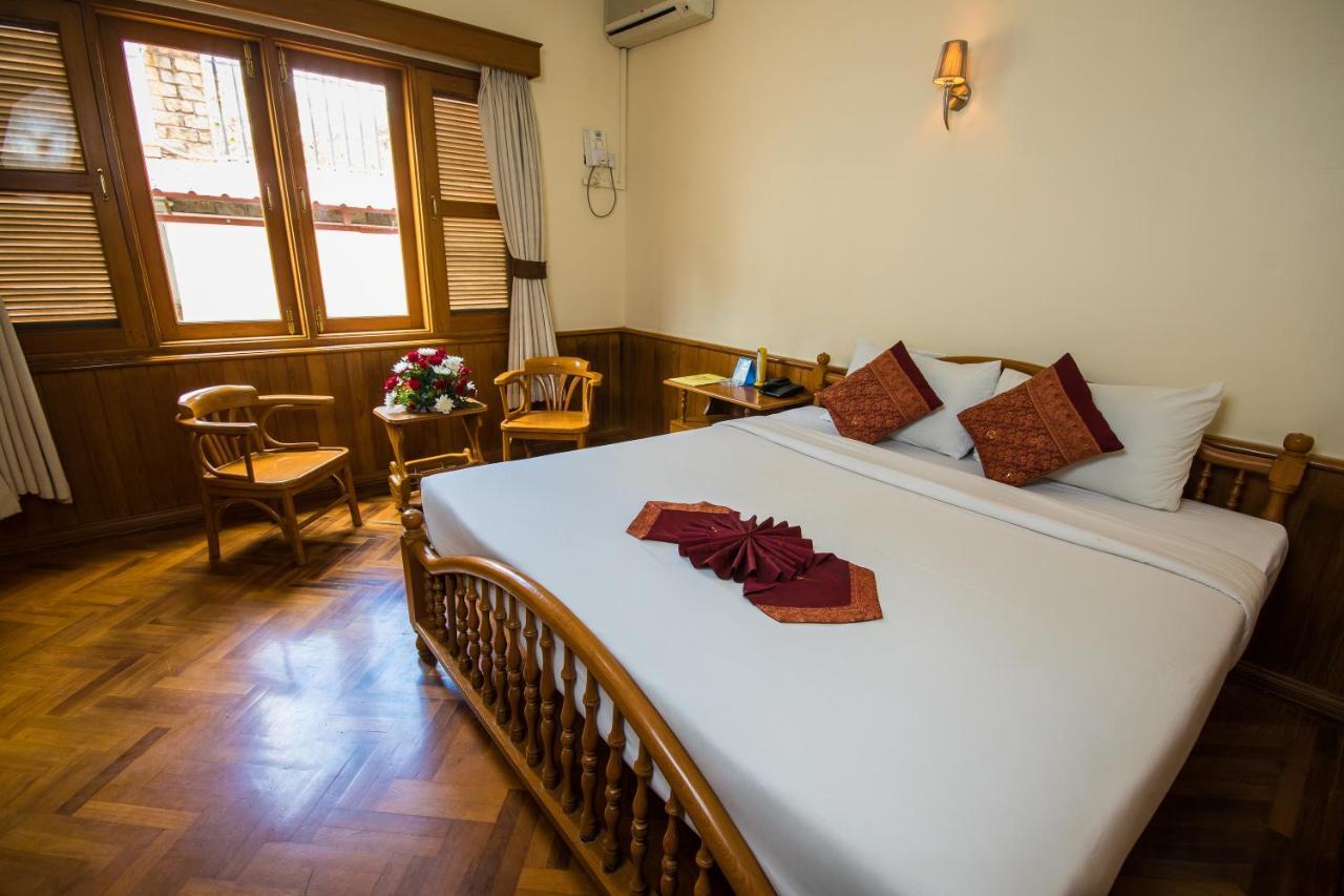 Win Unity Hotel Pyin Oo Lwin Eksteriør bilde