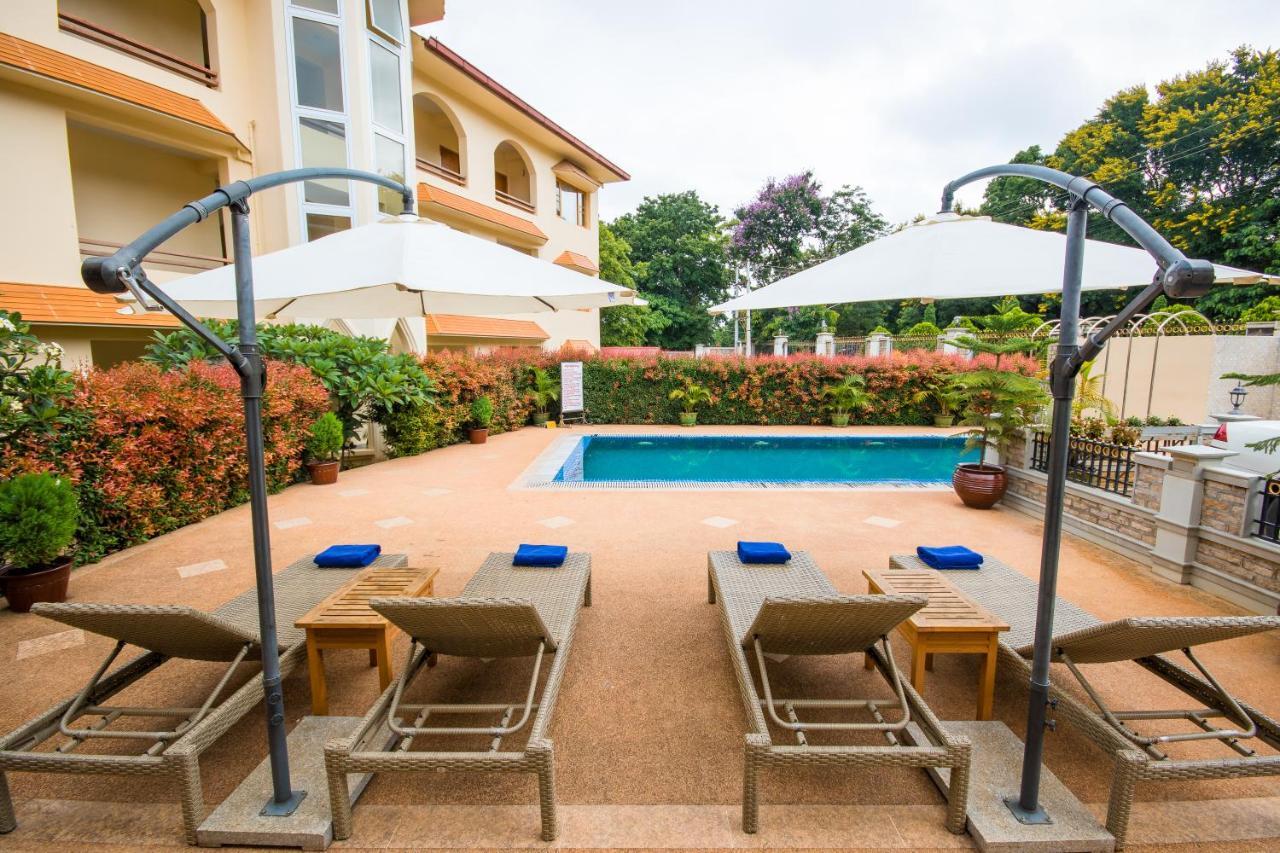 Win Unity Hotel Pyin Oo Lwin Eksteriør bilde